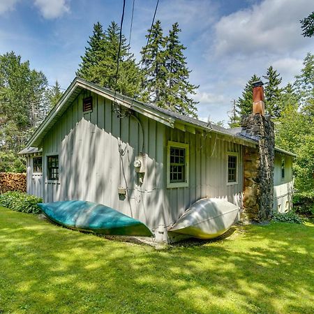 Charming Wilmington Cabin, 8 Mi To Mt Snow!ヴィラ エクステリア 写真