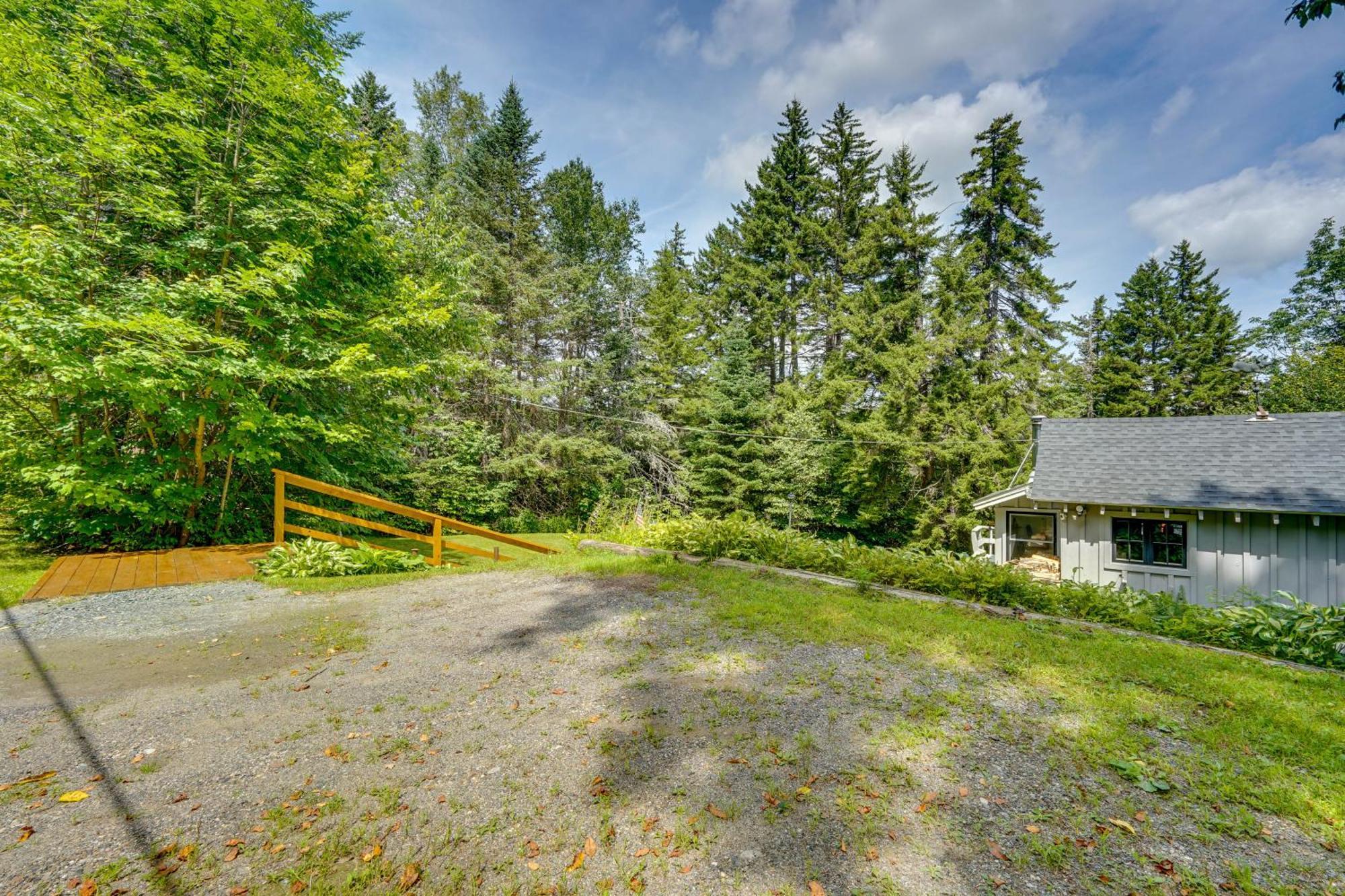 Charming Wilmington Cabin, 8 Mi To Mt Snow!ヴィラ エクステリア 写真