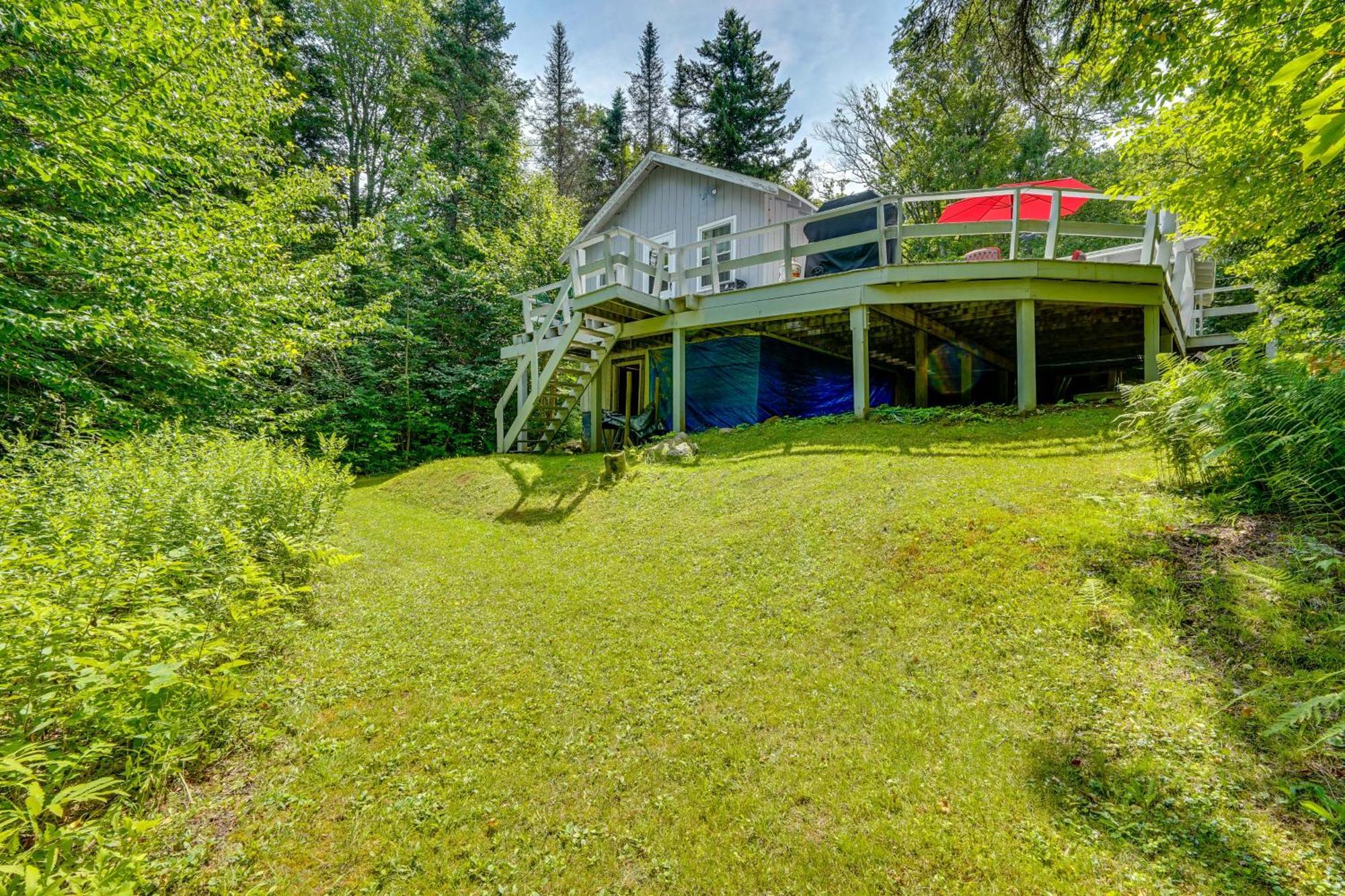 Charming Wilmington Cabin, 8 Mi To Mt Snow!ヴィラ エクステリア 写真